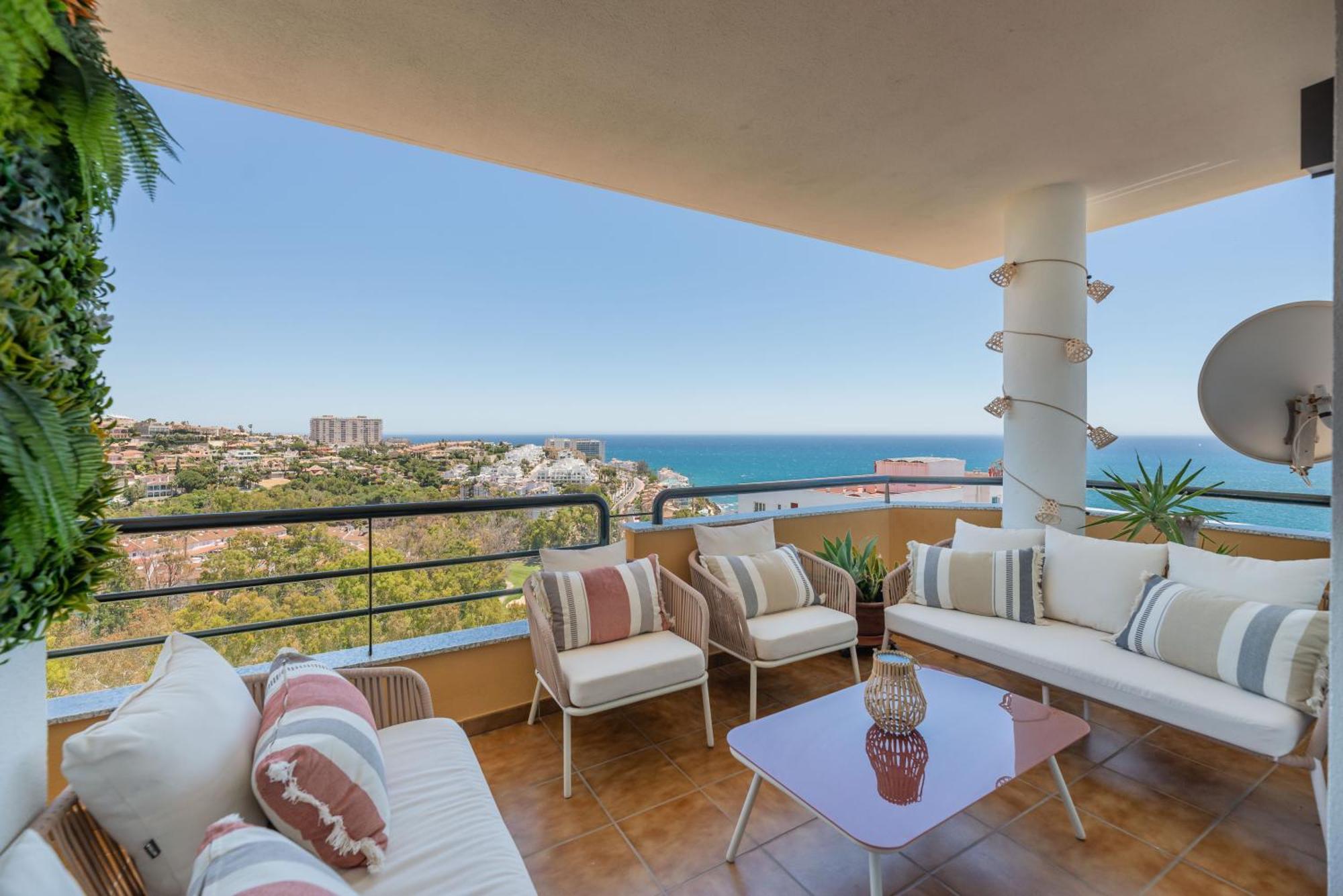 Luxury 4Bdr Penthouse With Sea Views Apartment Benalmadena Bagian luar foto